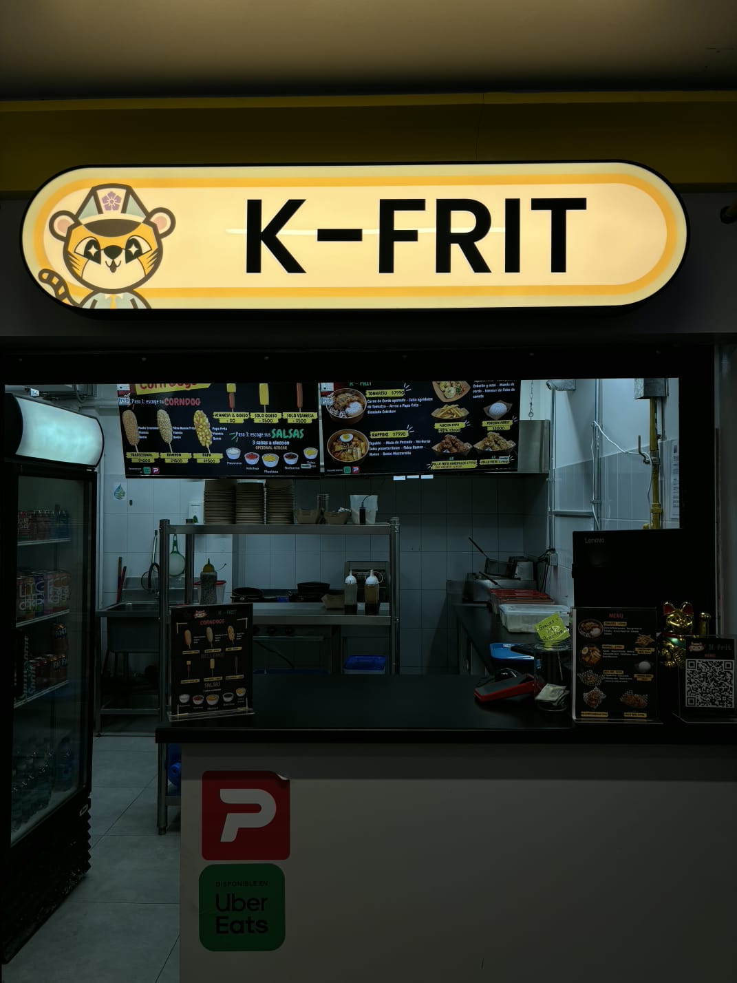 K-Frit: corn dogs y pollo frito coreano en Patronato